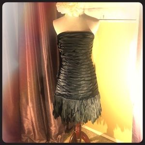 Black Strapless Fringe Party Dreas